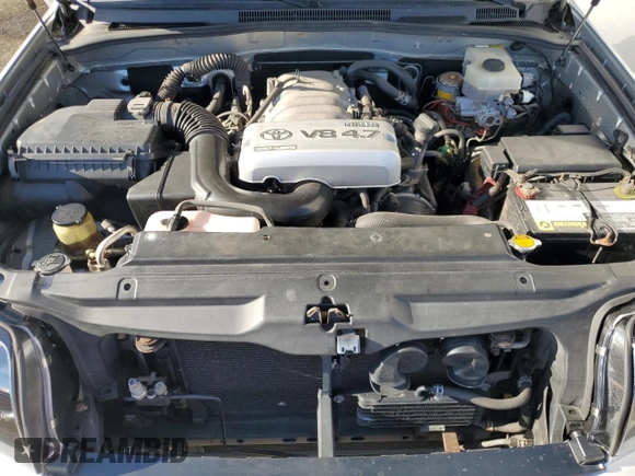 2004 Toyota 4Runner SR5 with VIN JTEBT14R040037663, listed as a Copart auction lot 55180835 with 130,849 mi miles and Clean Title. Bid and sale history available at DreamBid. Image 12.