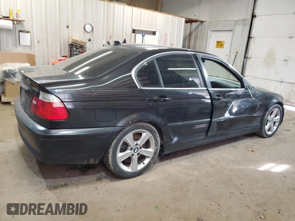 2004 BMW 3 Series 330i with VIN WBAEV53484KM32958, listed as a Copart auction lot 48792035 with 192,471 mi miles and Salvage Title. Bid and sale history available at carsss.com. Image 3.