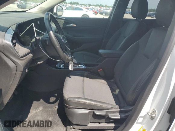 2024 Buick Encore GX Preferred with VIN KL4AMBS28RB171688, listed as a Copart auction lot 62384045 with 30,060 mi miles and Clean title. Bid and sale history available at DreamBid. Image 7.