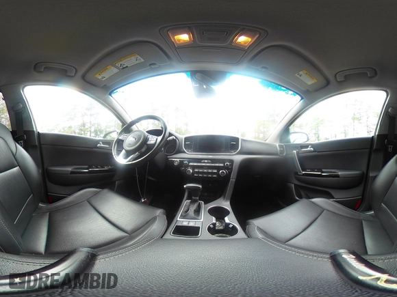 2020 Kia Sportage EX with VIN KNDPN3AC3L7658403, listed as a IAAI auction lot 42485473 with 38,601 mi miles and . Bid and sale history available at DreamBid. Image 18.