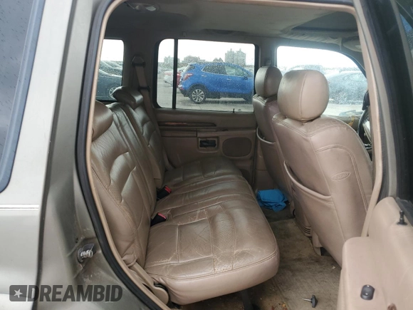 2000 Ford Explorer z VIN 1FMDU65P9YUB42443, wystawiony jako Copart lot #70036074 z przebiegiem 175 479 mil mil oraz Szkoda całkowita • Salvage title. Historia ofert i sprzedaży dostępna na DreamBid. Obrazek 10.
