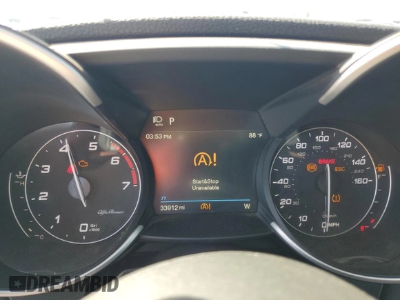 2022 Alfa Romeo Giulia with VIN ZARFAMAN9N7660163, listed as a Copart auction lot 60859815 with 33,912 mi miles and Salvage title. Bid and sale history available at DreamBid. Image 9.