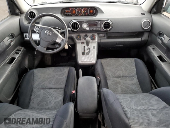 2011 Scion xB z VIN JTLZE4FEXB1125964, wystawiony jako Copart lot #43816525 z przebiegiem 128 152 mil mil oraz Szkoda całkowita • Salvage title. Historia ofert i sprzedaży dostępna na DreamBid. Obrazek 8.