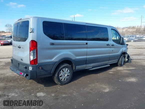 2015 Ford Transit XL с VIN 1FBZX2YM5FKA53431, выставлен на аукционе IAAI как лот 41642635 с пробегом Не указан миль и . История ставок и продаж доступна на DreamBid. Изображение 4.