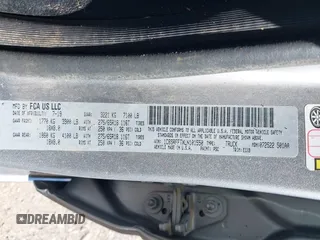 2020 Ram 1500 Big Horn z VIN 1C6SRFFTXLN101550, wystawiony jako IAAI lot #42275672 z przebiegiem 40 154 mil mil oraz . Historia ofert i sprzedaży dostępna na DreamBid. Obrazek 9.