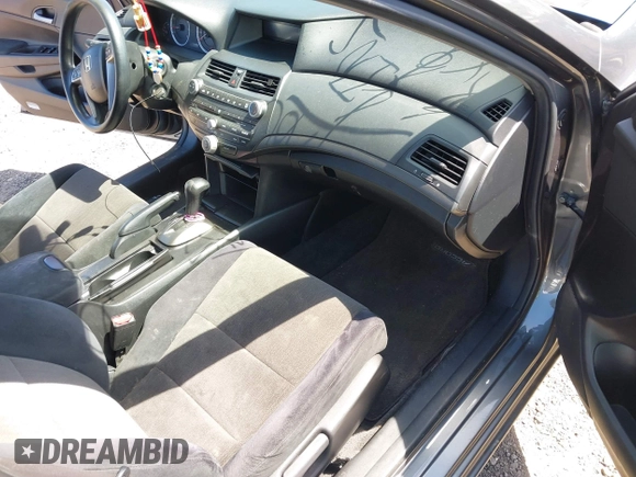 2009 Honda Accord LX-P z VIN 1HGCP26419A020281, wystawiony jako IAAI lot #42160526 z przebiegiem 124 473 mil mil oraz . Historia ofert i sprzedaży dostępna na DreamBid. Obrazek 5.