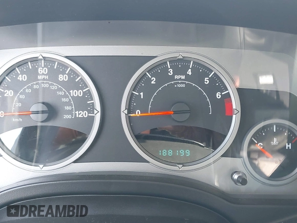 2007 Jeep Patriot Limited z VIN 1J8FF48W87D426541, wystawiony jako IAAI lot #41609156 z przebiegiem 188 199 mil mil oraz . Historia ofert i sprzedaży dostępna na DreamBid. Obrazek 7.
