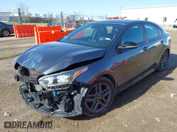 2020 Kia Forte GT-Line with VIN 3KPF34AD0LE256192, listed as a IAAI auction lot 39151103 with 188,545 mi miles. Bid and sale history available at carsss.com. Image 2.