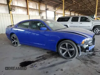 2013 Dodge Charger RT with VIN 2C3CDXCTXDH642943, listed as a Copart auction lot 84889594 with 82,176 mi miles and Salvage Title. Bid and sale history available at carsss.com. Image 4.