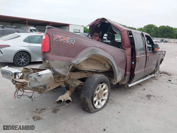 2015 Ford Super Duty F-250 SRW Lariat with VIN 1FT7W2BT4FED15783, listed as a IAAI auction lot 42012550 with 247,885 mi miles. Bid and sale history available at carsss.com. Image 4.