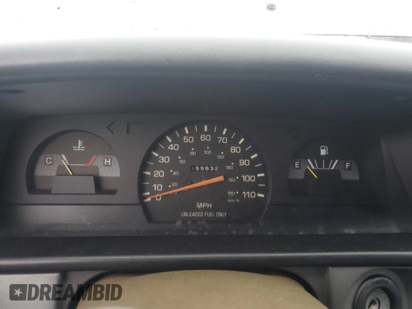 1996 Toyota T100 with VIN JT4JM11D6T0010486, listed as a Copart auction lot 42725615 with 159,832 mi miles and Clean Title. Bid and sale history available at DreamBid. Image 9.
