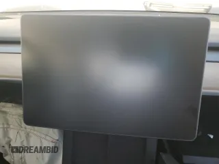 2021 Tesla Model 3 Long Range z VIN 5YJ3E1EB7MF849399, wystawiony jako Copart lot #47010175 z przebiegiem Nie podano mil oraz Szkoda całkowita • Salvage title. Historia ofert i sprzedaży dostępna na DreamBid. Obrazek 9.