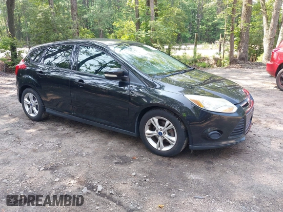 2014 Ford Focus SE z VIN 1FADP3K23EL284216, wystawiony jako IAAI lot #42489699 z przebiegiem 139 127 mil mil oraz . Historia ofert i sprzedaży dostępna na DreamBid. Obrazek 1.