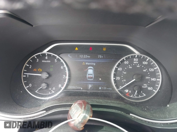 2017 Nissan Maxima SV with VIN 1N4AA6AP6HC416814, listed as a IAAI auction lot 41960419 with 190,967 mi miles and . Bid and sale history available at DreamBid. Image 7.