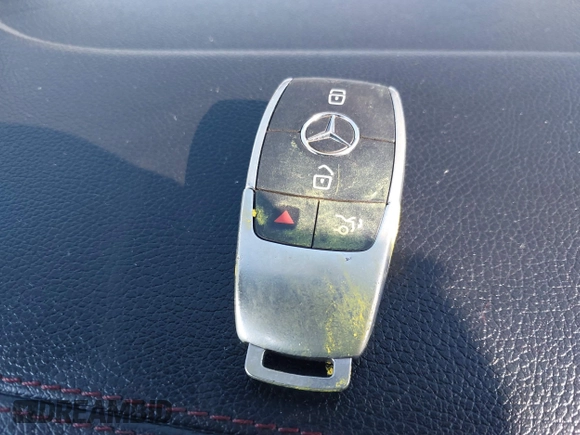 2020 Mercedes-Benz CLA 250 with VIN W1K5J4HBXLN127562, listed as a IAAI auction lot 41821794 with 45,296 mi miles and . Bid and sale history available at DreamBid. Image 11.