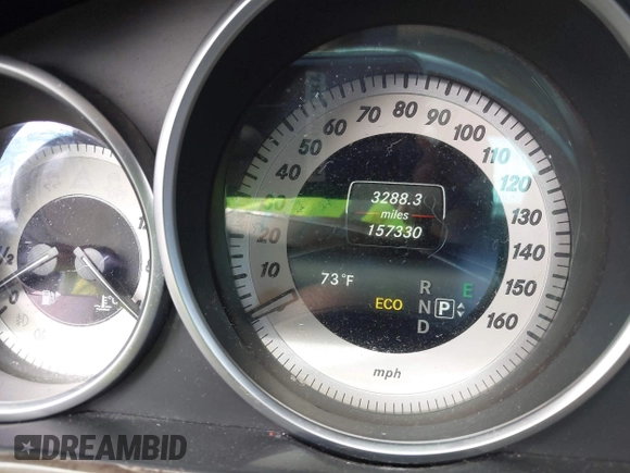 2014 Mercedes-Benz E-Class E 350 Sport with VIN WDDHF5KB6EA900342, listed as a IAAI auction lot 41697608 with 157,330 mi miles. Bid and sale history available at carsss.com. Image 7.