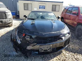 2023 Chevrolet Camaro 1LT with VIN 1G1FB3DX0P0139688, listed as a Copart auction lot 47207005 with 40,831 mi miles and Salvage title. Bid and sale history available at DreamBid. Image 5.