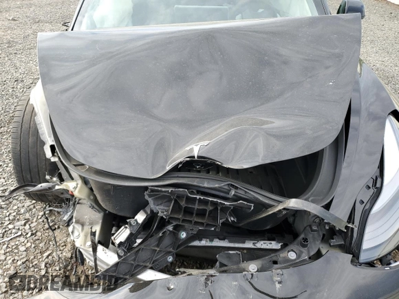 2023 Tesla Model 3 z VIN 5YJ3E1EA3PF698993, wystawiony jako Copart lot #55033655 z przebiegiem Nie podano mil oraz Szkoda całkowita • Salvage title. Historia ofert i sprzedaży dostępna na DreamBid. Obrazek 11.