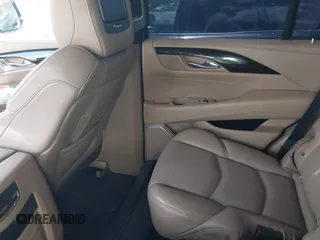 2019 Cadillac Escalade Platinum with VIN 1GYS4DKJ9KR138333, listed as a IAAI auction lot 42523430 with 104,787 mi miles and . Bid and sale history available at DreamBid. Image 8.
