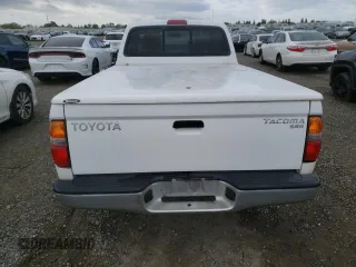 2003 Toyota Tacoma z VIN 5TEVL52N03Z166347, wystawiony jako Copart lot #50922215 z przebiegiem 227 396 mil mil oraz Czysty tytuł • Clean title. Historia ofert i sprzedaży dostępna na DreamBid. Obrazek 6.