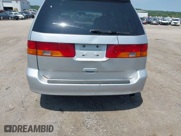 2003 Honda Odyssey EX-L z VIN 5FNRL18053B088851, wystawiony jako IAAI lot #42197114 z przebiegiem 219 456 mil mil oraz . Historia ofert i sprzedaży dostępna na DreamBid. Obrazek 6.