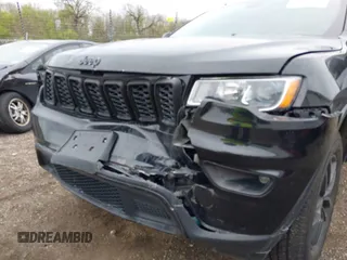 2018 Jeep Grand Cherokee Limited с VIN 1C4RJFBG9JC369375, выставлен на аукционе IAAI как лот 42188276 с пробегом 98 181 миль миль и . История ставок и продаж доступна на DreamBid. Изображение 6.