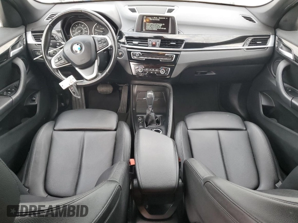 2017 BMW X1 sDrive28i with VIN WBXHU7C37H5H34418, listed as a Copart auction lot 53073995 with 67,980 mi miles and Salvage Title. Bid and sale history available at carsss.com. Image 8.