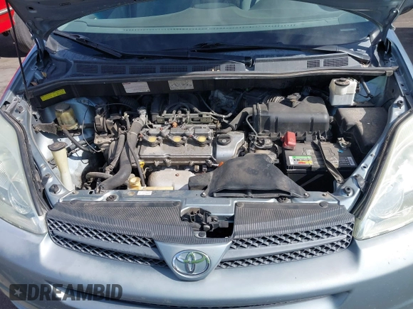 2005 Toyota Sienna CE with VIN 5TDZA23C15S237882, listed as a IAAI auction lot 41988071 with 223,490 mi miles. Bid and sale history available at carsss.com. Image 10.