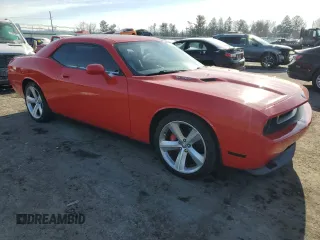 2010 Dodge Challenger SRT-8 with VIN 2B3CJ7DW3AH142519, listed as a Copart auction lot 41775425 with 84,871 mi miles and Salvage title. Bid and sale history available at DreamBid. Image 4.