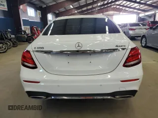 2017 Mercedes-Benz E-Class E 300 Luxury with VIN WDDZF4KB4HA162236, listed as a Copart auction lot 52785955 with 175,641 mi miles and Clean Title. Bid and sale history available at carsss.com. Image 6.