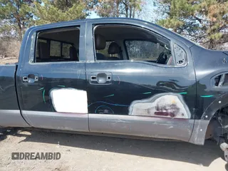 2016 Nissan Titan XD Platinum Reserve with VIN 1N6BA1F27GN506410, listed as a IAAI auction lot 41768621 with 159,404 mi miles. Bid and sale history available at carsss.com. Image 14.