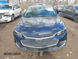 2018 Chevrolet Malibu LT z VIN 1G1ZD5ST7JF214362, wystawiony jako IAAI lot #41676417 z przebiegiem 73 908 mil mil oraz . Historia ofert i sprzedaży dostępna na DreamBid. Obrazek 12.