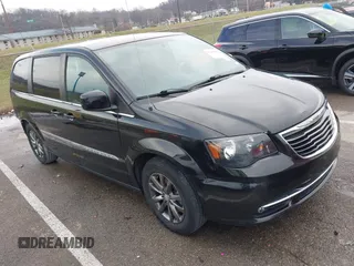 2015 Chrysler Town & Country S with VIN 2C4RC1HG6FR674254, listed as a IAAI auction lot 41199889 with 132,598 mi miles and . Bid and sale history available at DreamBid. Image 1.