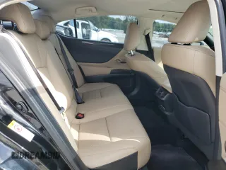 2019 Lexus ES 350 с VIN 58ABZ1B10KU007041, выставлен на аукционе Copart как лот 57156195 с пробегом 93 542 миль миль и Списание • Salvage title. История ставок и продаж доступна на DreamBid. Изображение 10.