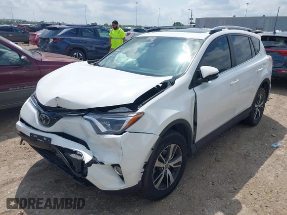 2017 Toyota RAV4 XLE with VIN JTMWFREV8HJ118885, listed as a IAAI auction lot 42097180 with 122,481 mi miles. Bid and sale history available at carsss.com. Image 20.