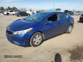 2018 Kia Forte LX with VIN 3KPFK4A72JE177682, listed as a Copart auction lot 45668135 with 86,501 mi miles and Salvage Title. Bid and sale history available at carsss.com. Image 1.