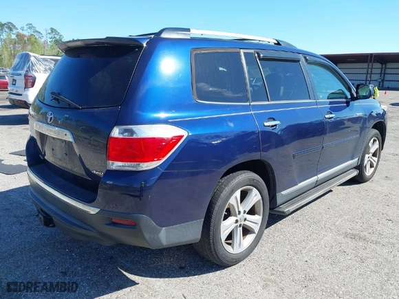 2013 Toyota Highlander Limited with VIN 5TDDK3EH1DS264102, listed as a IAAI auction lot 41829823 with 186,503 mi miles. Bid and sale history available at carsss.com. Image 4.