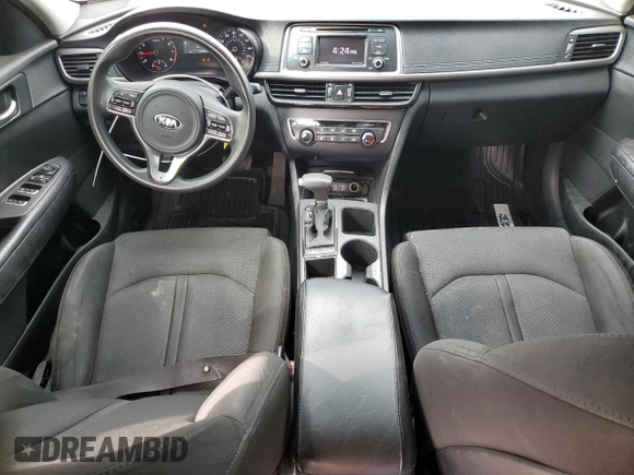 2017 Kia Optima LX z VIN 5XXGT4L33HG144798, wystawiony jako Copart lot #51534195 z przebiegiem 103 749 mil mil oraz Szkoda całkowita • Salvage title. Historia ofert i sprzedaży dostępna na DreamBid. Obrazek 8.