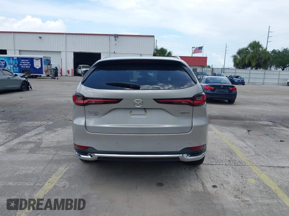 2024 Mazda CX-90 S с VIN JM3KK1HC0R1135680, выставлен на аукционе IAAI как лот 42492399 с пробегом 38 940 миль миль и . История ставок и продаж доступна на DreamBid. Изображение 17.