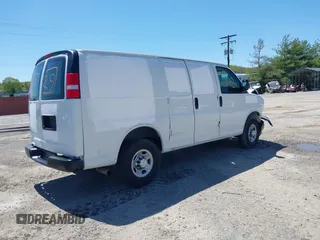 2019 Chevrolet Express Cargo with VIN 1GCWGAFP6K1369099, listed as a IAAI auction lot 42069329 with 74,624 mi miles. Bid and sale history available at carsss.com. Image 4.