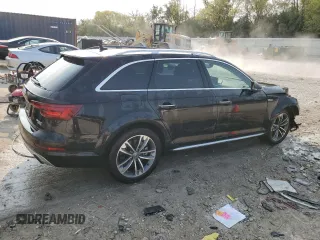 2019 Audi allroad Prestige with VIN WA19NAF40KA116475, listed as a Copart auction lot 70654264 with 31,294 mi miles and Salvage Title. Bid and sale history available at carsss.com. Image 3.