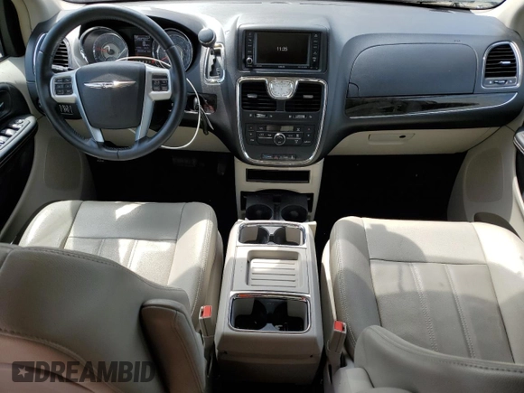 2013 Chrysler Town & Country Touring with VIN 2C4RC1BG6DR556615, listed as a Copart auction lot 54127615 with 120,280 mi miles and Clean Title. Bid and sale history available at DreamBid. Image 8.