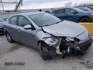 2012 Mazda 3 i Touring z VIN JM1BL1V72C1588543, wystawiony jako Copart lot #85246974 z przebiegiem 142 502 mil mil oraz Szkoda całkowita • Salvage title. Historia ofert i sprzedaży dostępna na DreamBid. Obrazek 4.