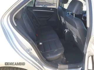 2006 Volkswagen Jetta 2.5L с VIN 3VWSF71KX6M625881, выставлен на аукционе IAAI как лот 41435542 с пробегом 232 897 миль миль и . История ставок и продаж доступна на DreamBid. Изображение 8.