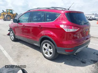 2013 Ford Escape SE с VIN 1FMCU0G9XDUA24225, выставлен на аукционе IAAI как лот 42121530 с пробегом 107 723 миль миль и . История ставок и продаж доступна на DreamBid. Изображение 3.