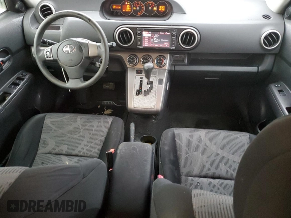 2014 Scion xB with VIN JTLZE4FE8EJ055207, listed as a Copart auction lot 39409524 with 132,748 mi miles and Salvage Title. Bid and sale history available at carsss.com. Image 8.
