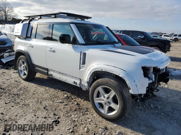 2022 Land Rover Defender SE with VIN SALEP7RU1N2091011, listed as a Copart auction lot 44146415 with 40,867 mi miles and Salvage title. Bid and sale history available at DreamBid. Image 4.