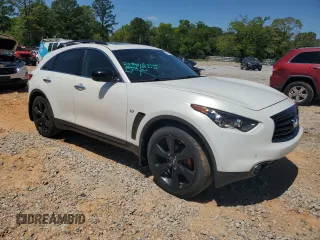 2015 Infiniti QX70 z VIN JN8CS1MW5FM481185, wystawiony jako Copart lot #52884555 z przebiegiem Nie podano mil oraz Szkoda całkowita • Salvage title. Historia ofert i sprzedaży dostępna na DreamBid. Obrazek 4.