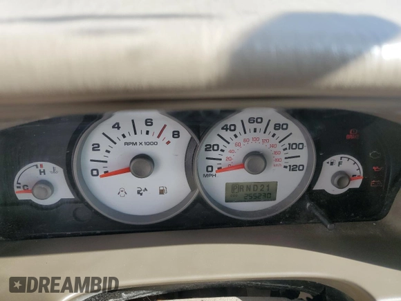 2006 Ford Escape XLT с VIN 1FMCU03176KA57097, выставлен на аукционе Copart как лот 52607965 с пробегом 255 230 миль миль и Списание • Salvage title. История ставок и продаж доступна на DreamBid. Изображение 9.