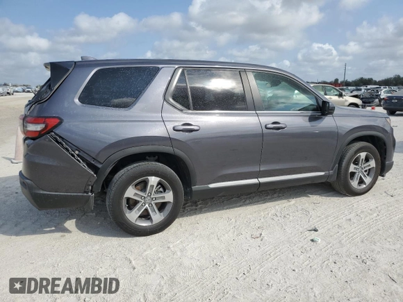 2023 Honda Pilot EX-L 7 Passenger with VIN 5FNYG1H57PB038955, listed as a Copart auction lot 44846595 with 33,847 mi miles and Non Repairable. Bid and sale history available at carsss.com. Image 3.